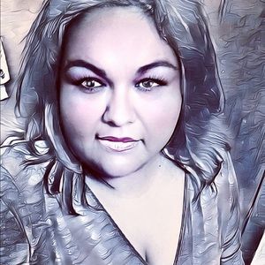 Meet your Posher, Norma